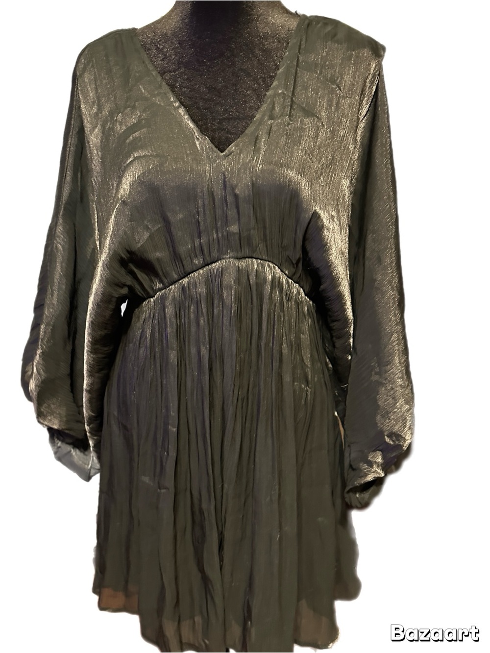 JODIFL Black Metallic V-Neck Pleated Long Sleeve Dress